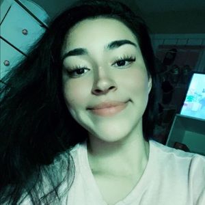 Meet your Posher, Rosalyn